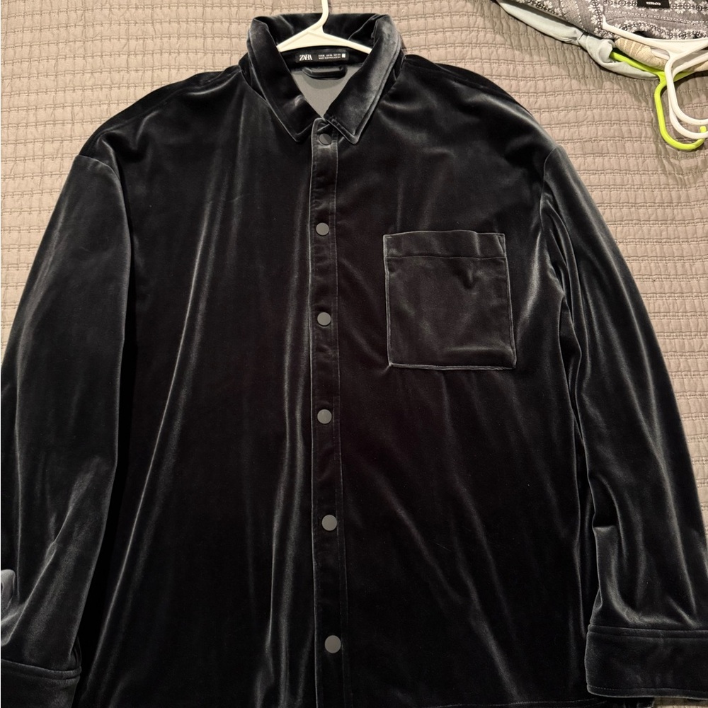 Zara Black Lightweight Velvet Shirt Jacket